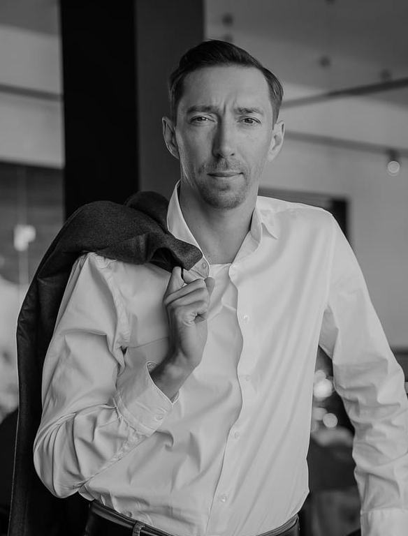 Виталий Наумов