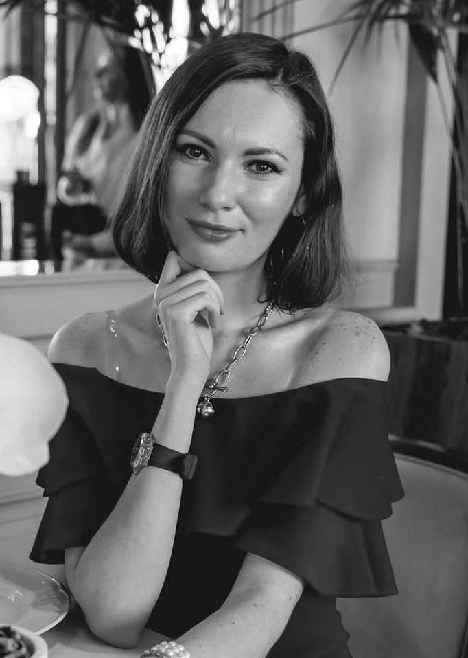 Светлана Светлова