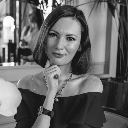 Светлана Светлова